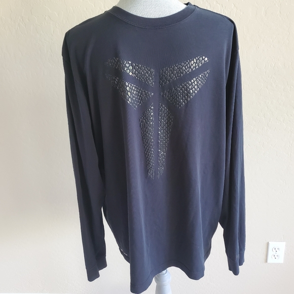 Nike Other - Nike Dri-fit Mamba long sleeve t-shirt
Size XL